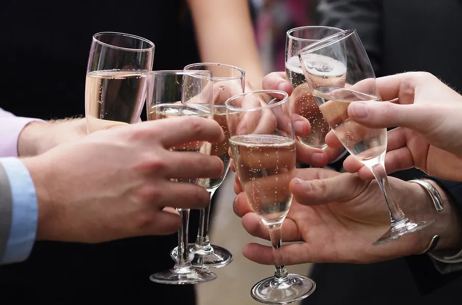 Evento social premium con catering gourmet — CHIC & TONIC